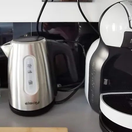 Spacieux 2 Pieces Avec Terrasse, Clim Et Parking Апартаменти