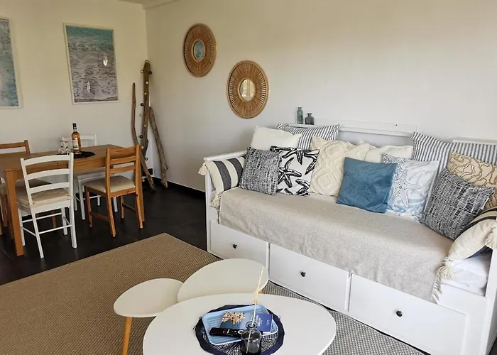 Spacieux 2 Pieces Avec Terrasse, Clim Et Parking Daire *